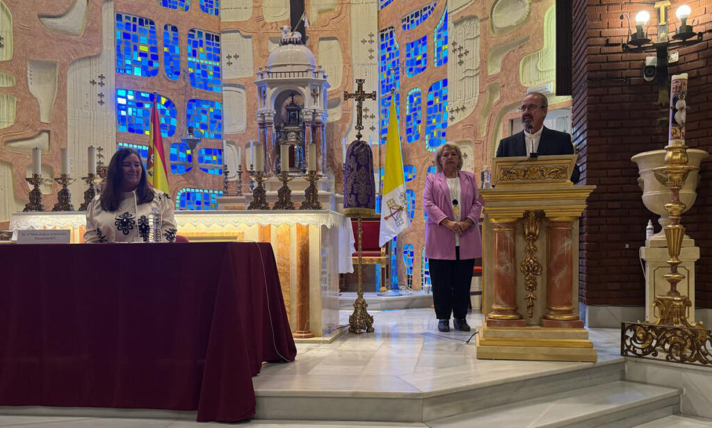 conferencia AVT Nueva Andalucía