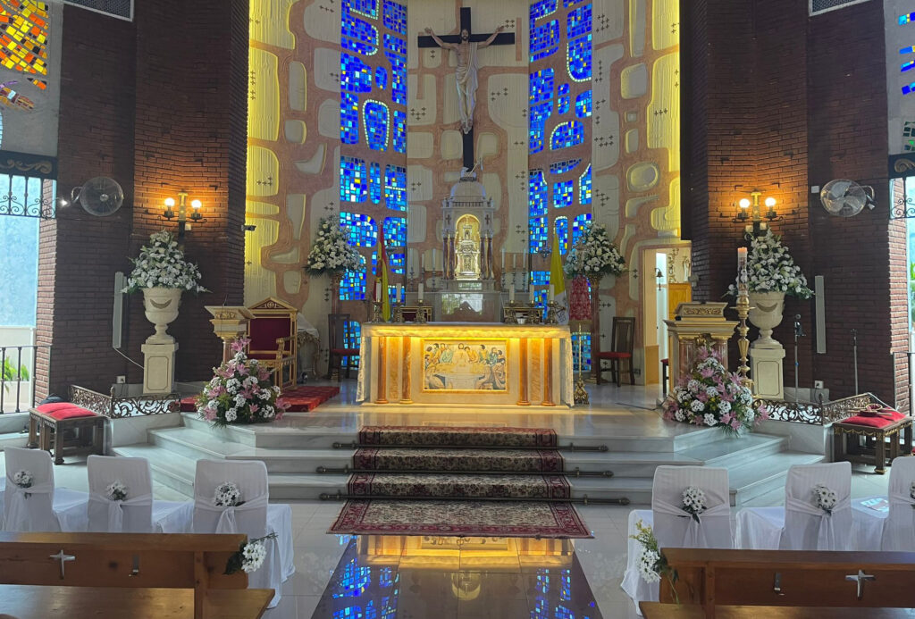 iglesia Virgen Madre Comunion