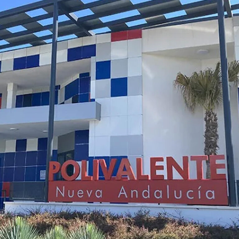 centro polivalente Nueva Andalucía